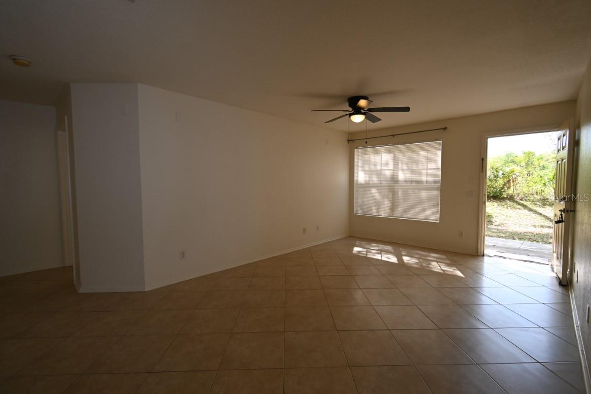 Image 7 of 37 For 36009 Deer Creek Drive 104