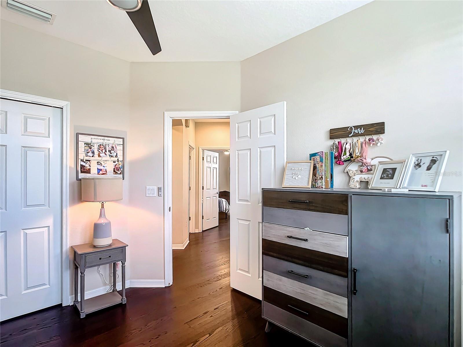 Image 24 of 39 For 4744 Wandering Way