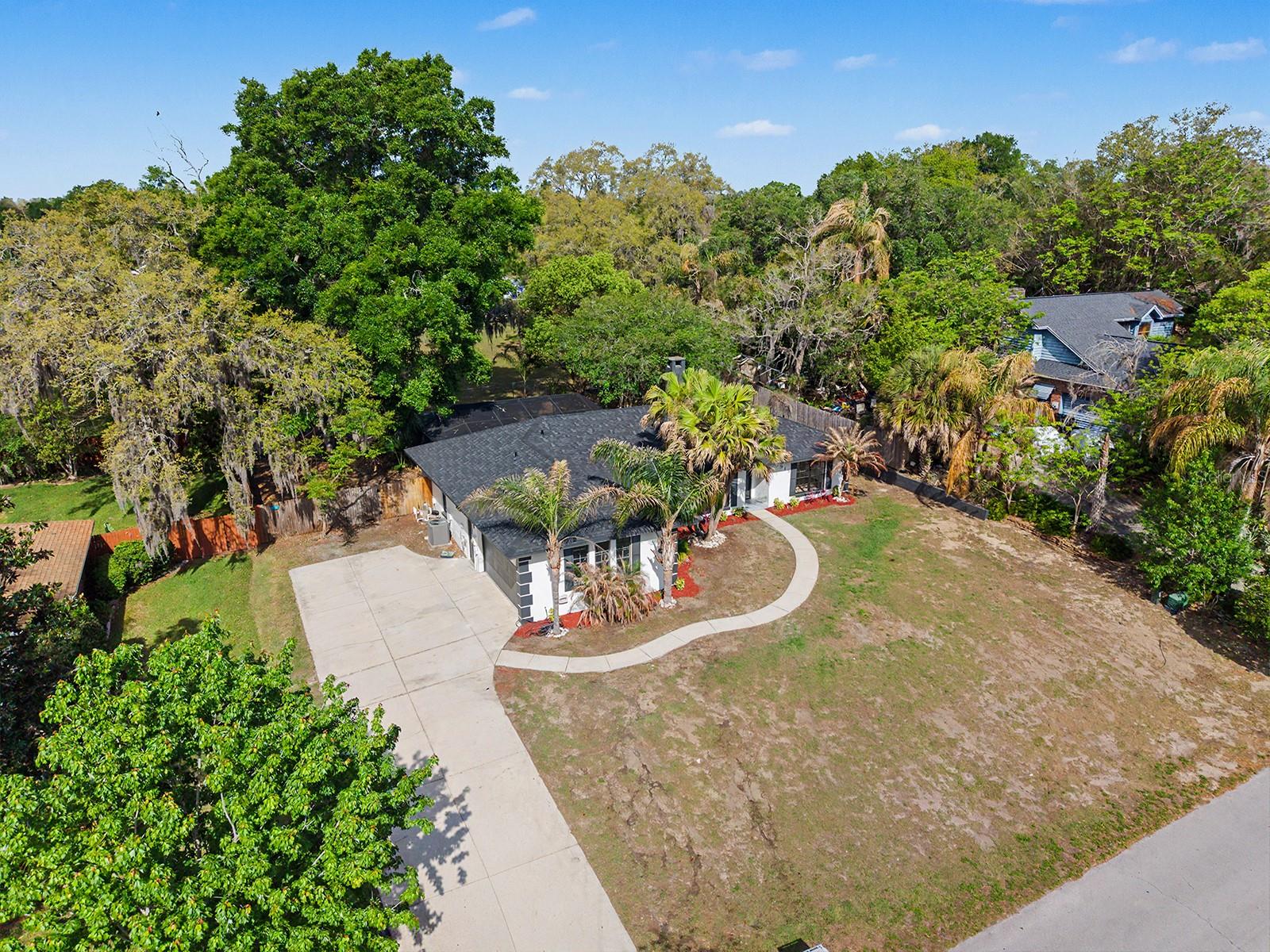 Image 50 of 63 For 6918 Odoniel Loop W