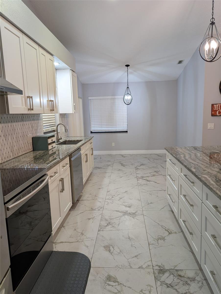 Image 20 of 83 For 2106 Whitlock Place