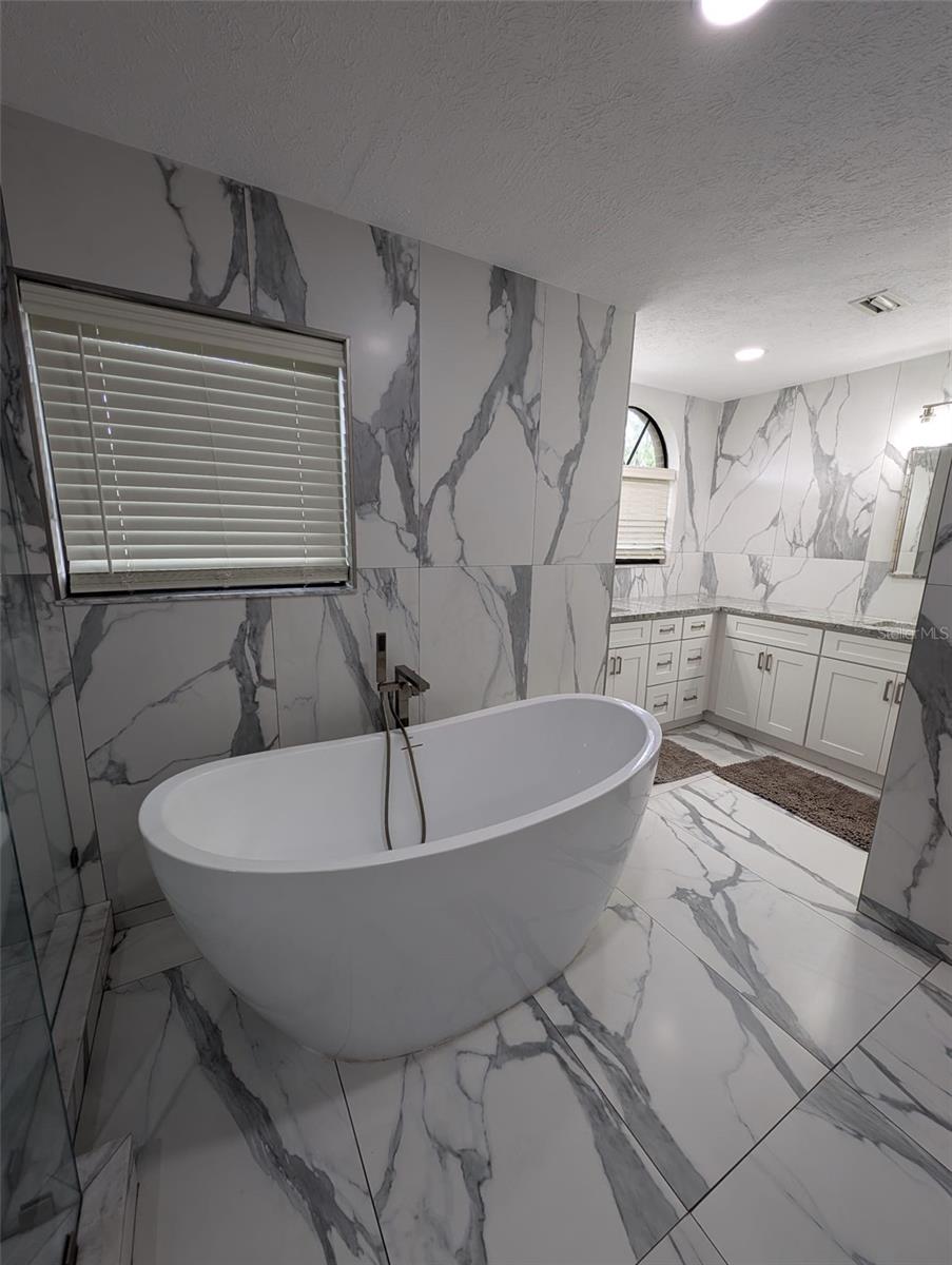 Image 37 of 83 For 2106 Whitlock Place