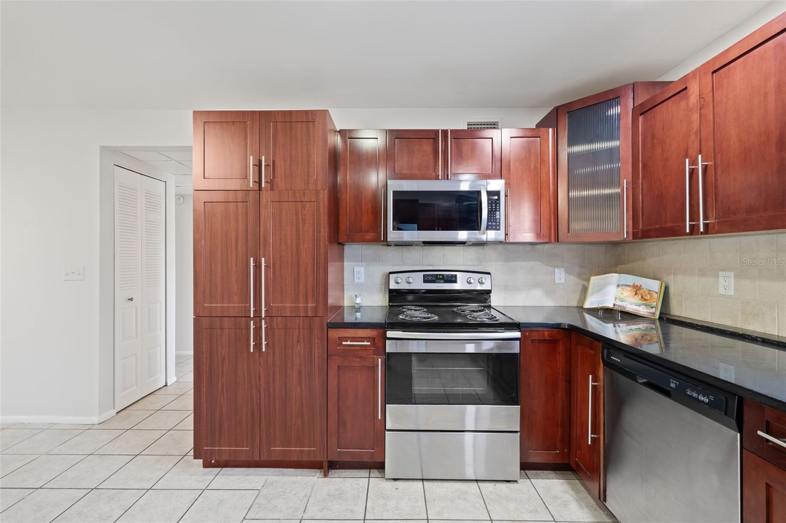 Image 11 of 36 For 8601 Huron Court 44