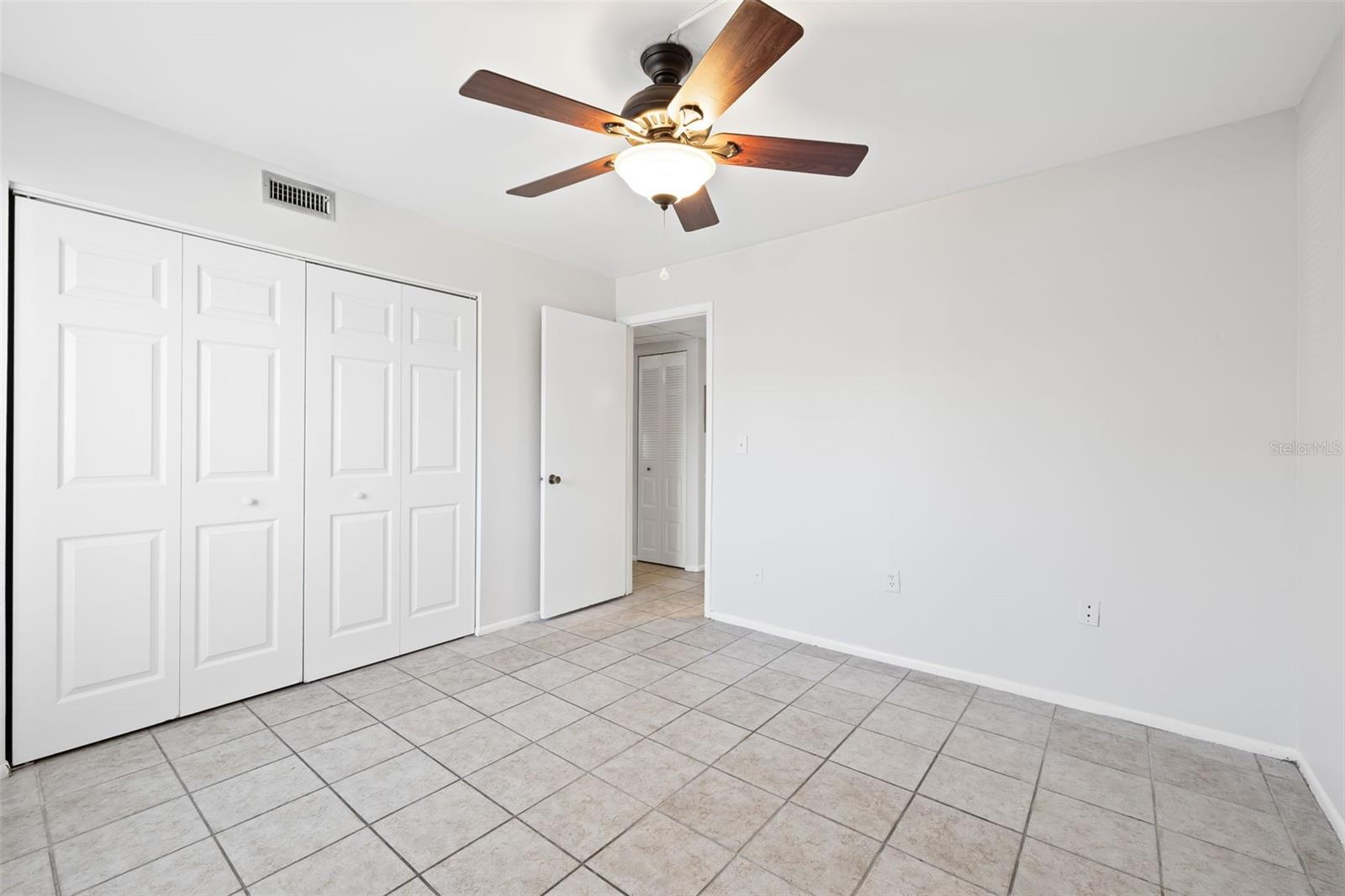 Image 19 of 36 For 8601 Huron Court 44