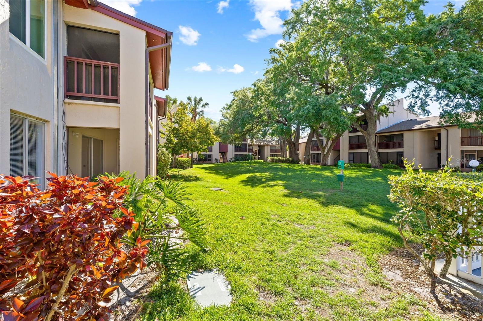 Image 24 of 36 For 8601 Huron Court 44