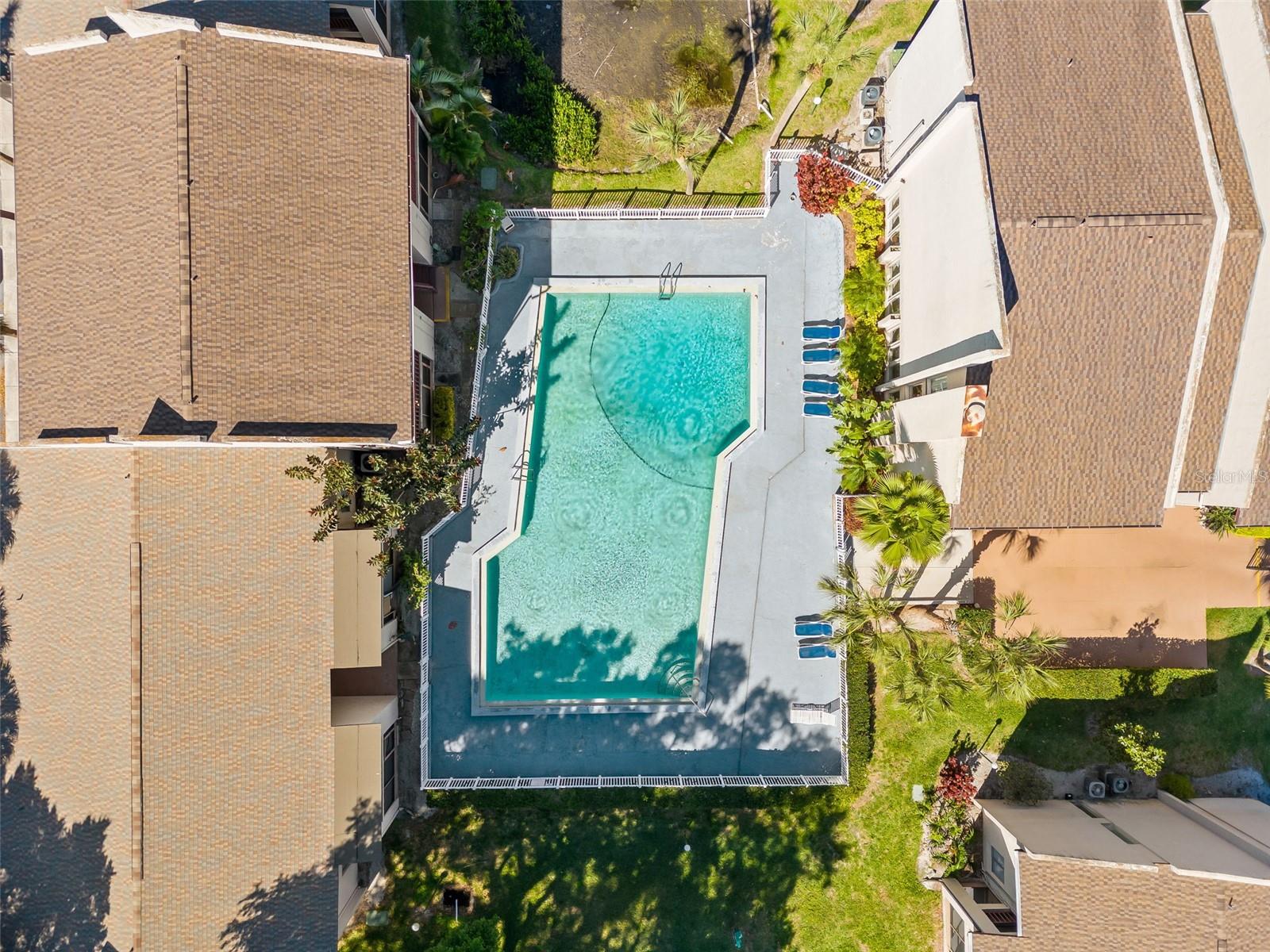 Image 31 of 36 For 8601 Huron Court 44