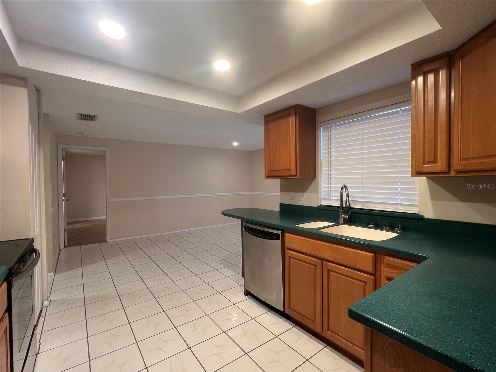 Image 12 of 24 For 606 Cedar Grove Drive