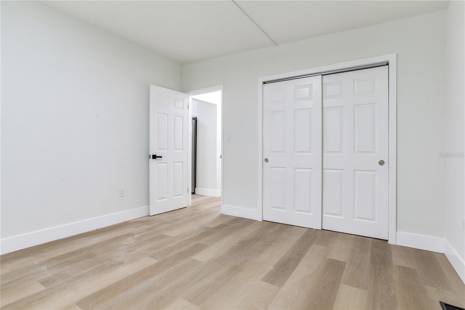 Image 34 of 49 For 2753 Valencia Drive