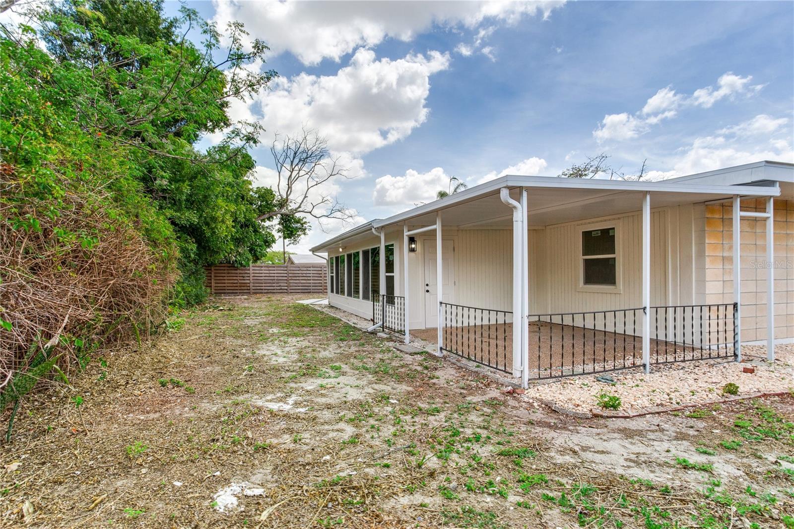 Image 45 of 49 For 2753 Valencia Drive