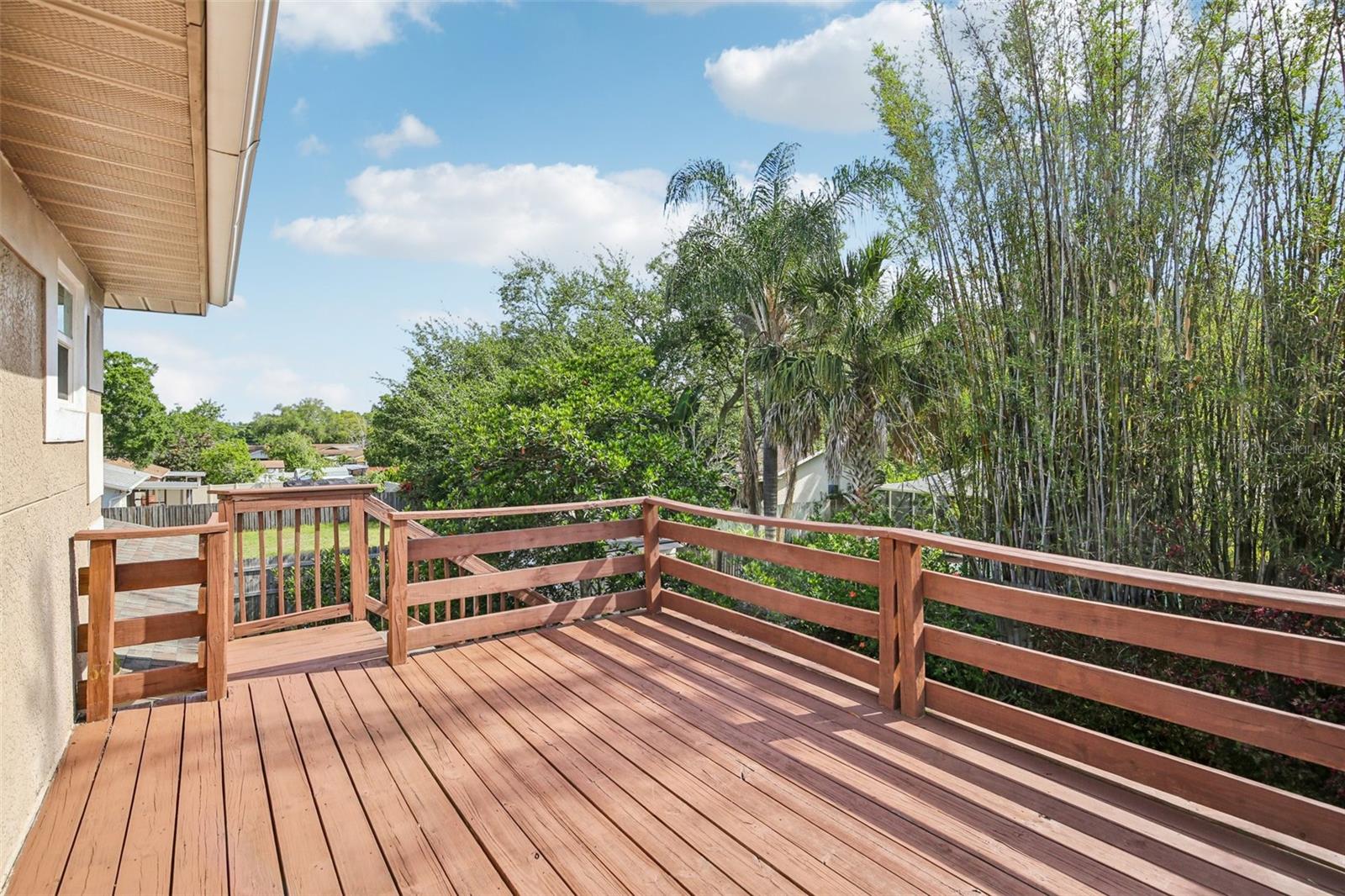 Image 32 of 39 For 2589 Knoll Street W