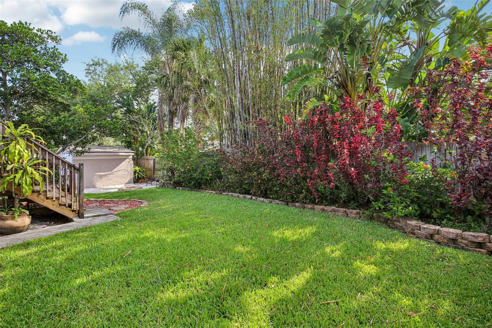 Image 37 of 39 For 2589 Knoll Street W