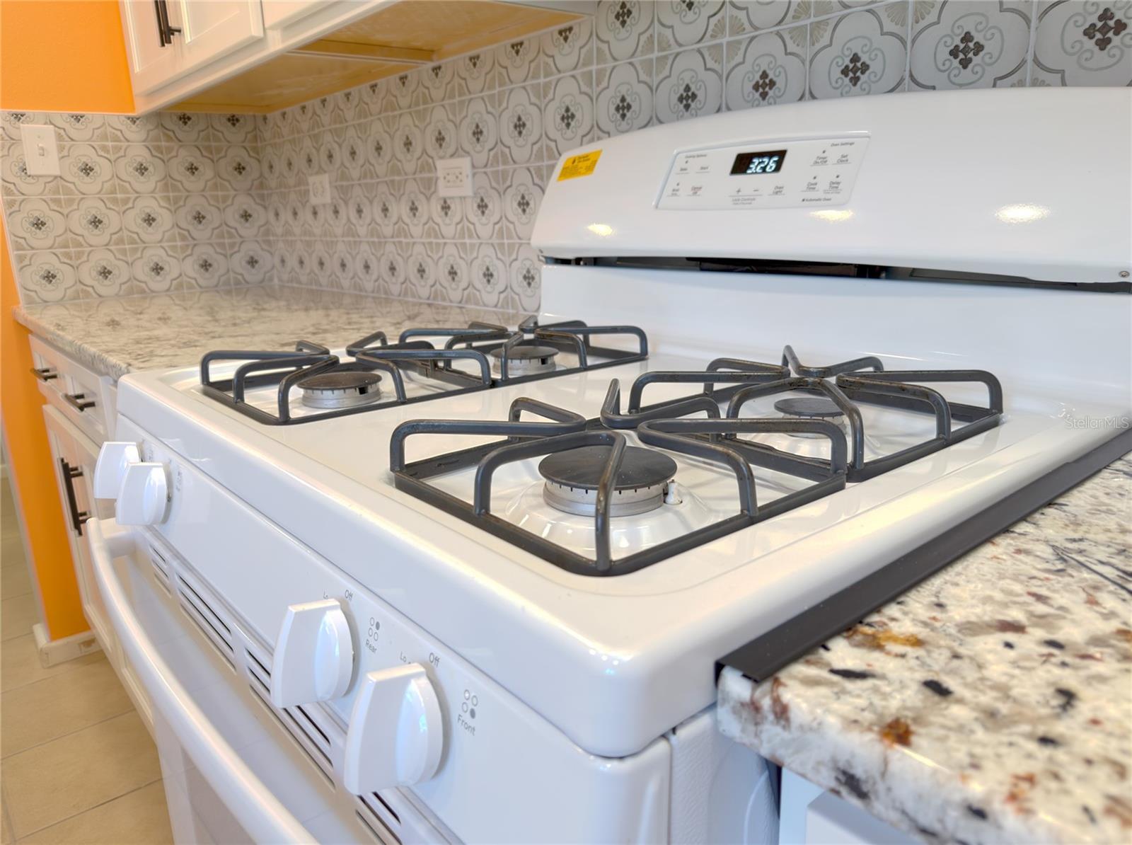 Image 10 of 31 For 824 Padua Lane