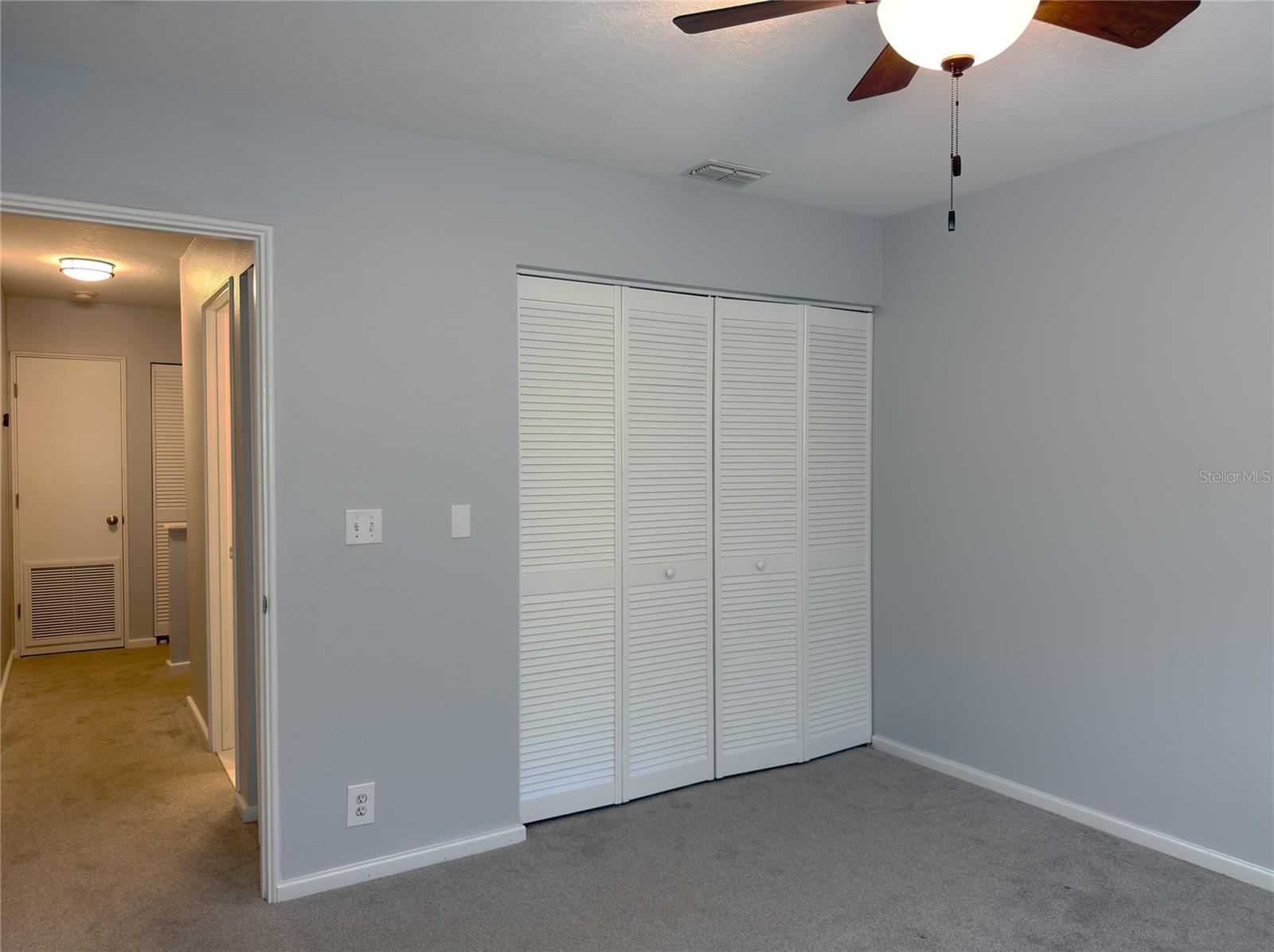 Image 17 of 31 For 824 Padua Lane