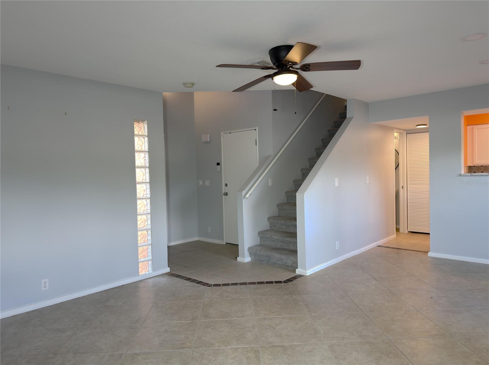 Image 3 of 31 For 824 Padua Lane