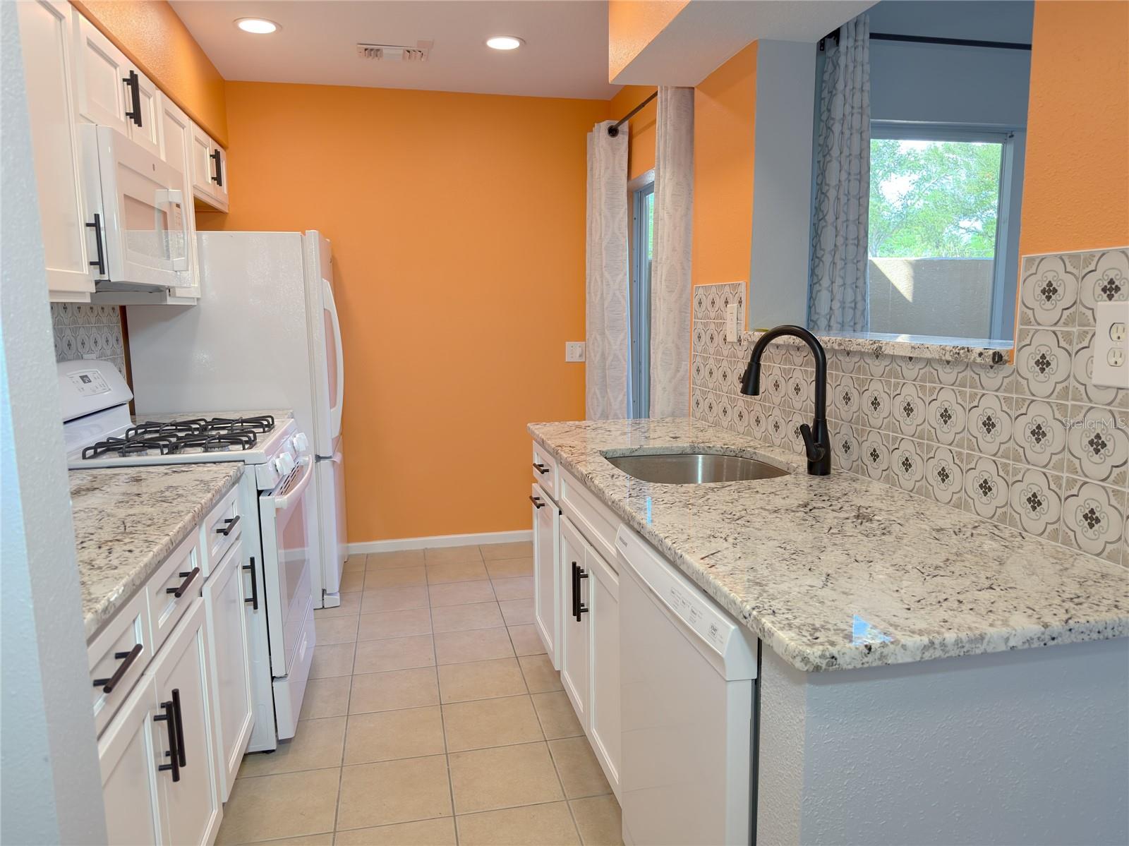 Image 7 of 31 For 824 Padua Lane