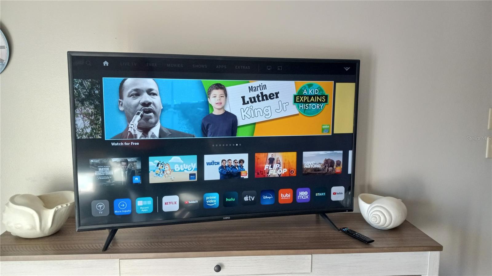 Image 19 of 46 For 2700 Gulf Boulevard 2