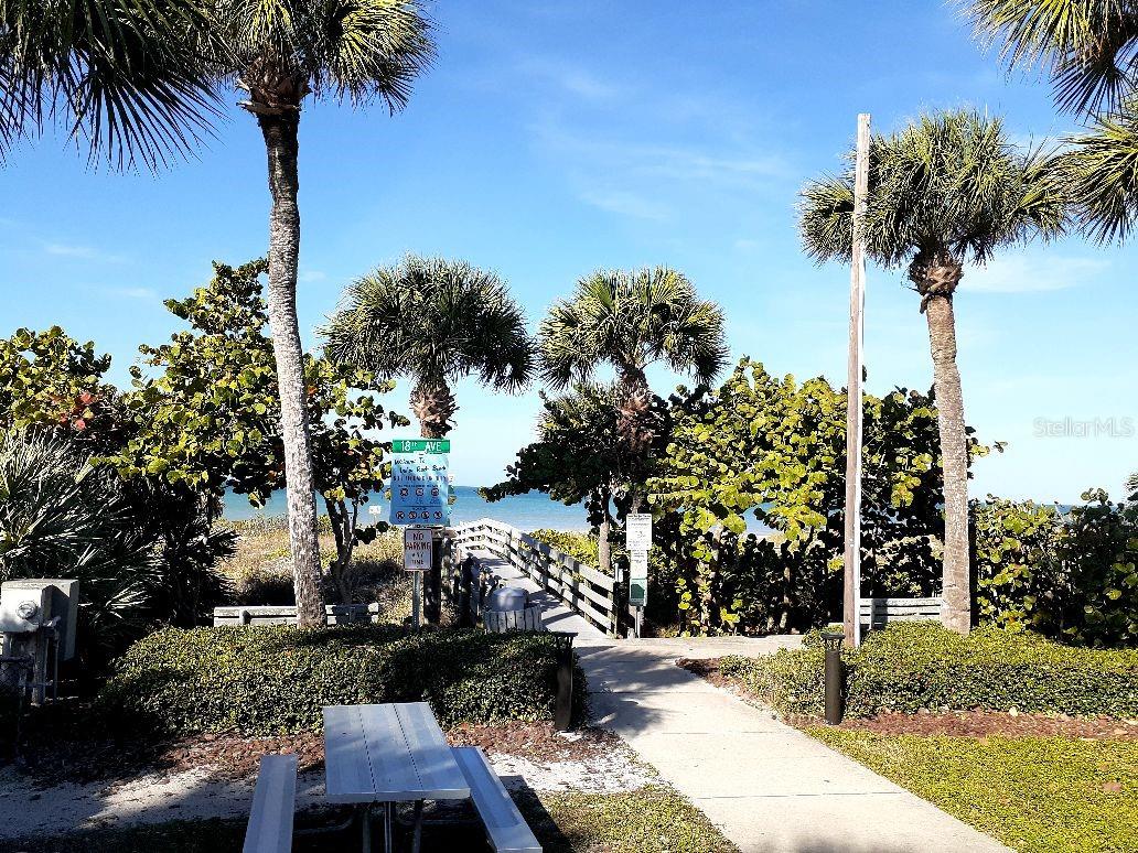 Image 31 of 46 For 2700 Gulf Boulevard 2