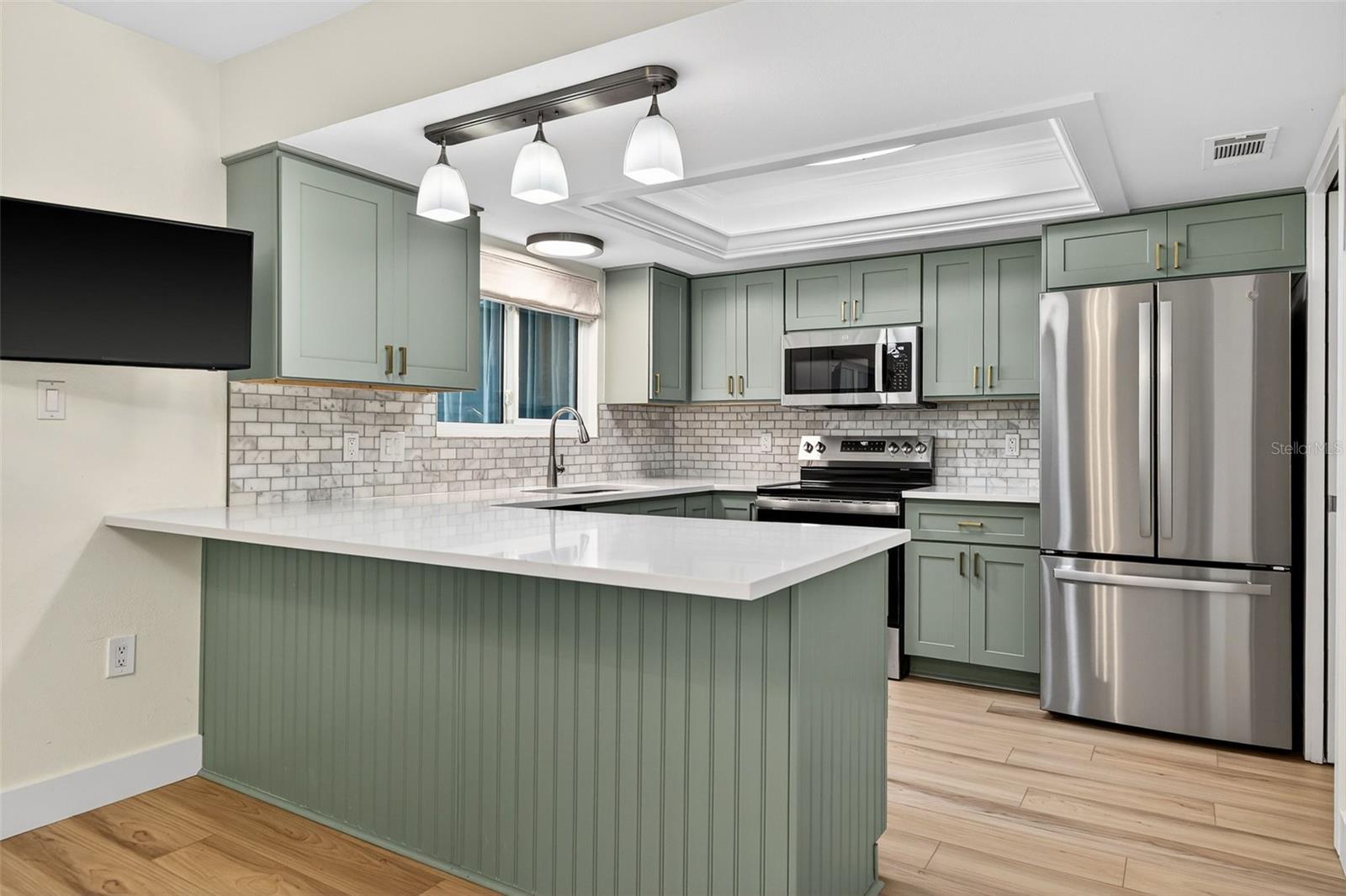 Image 10 of 48 For 6257 Cape Hatteras Way Ne 5