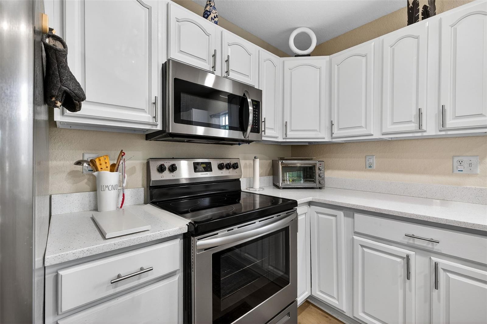 Image 11 of 23 For 2801 2nd Avenue S