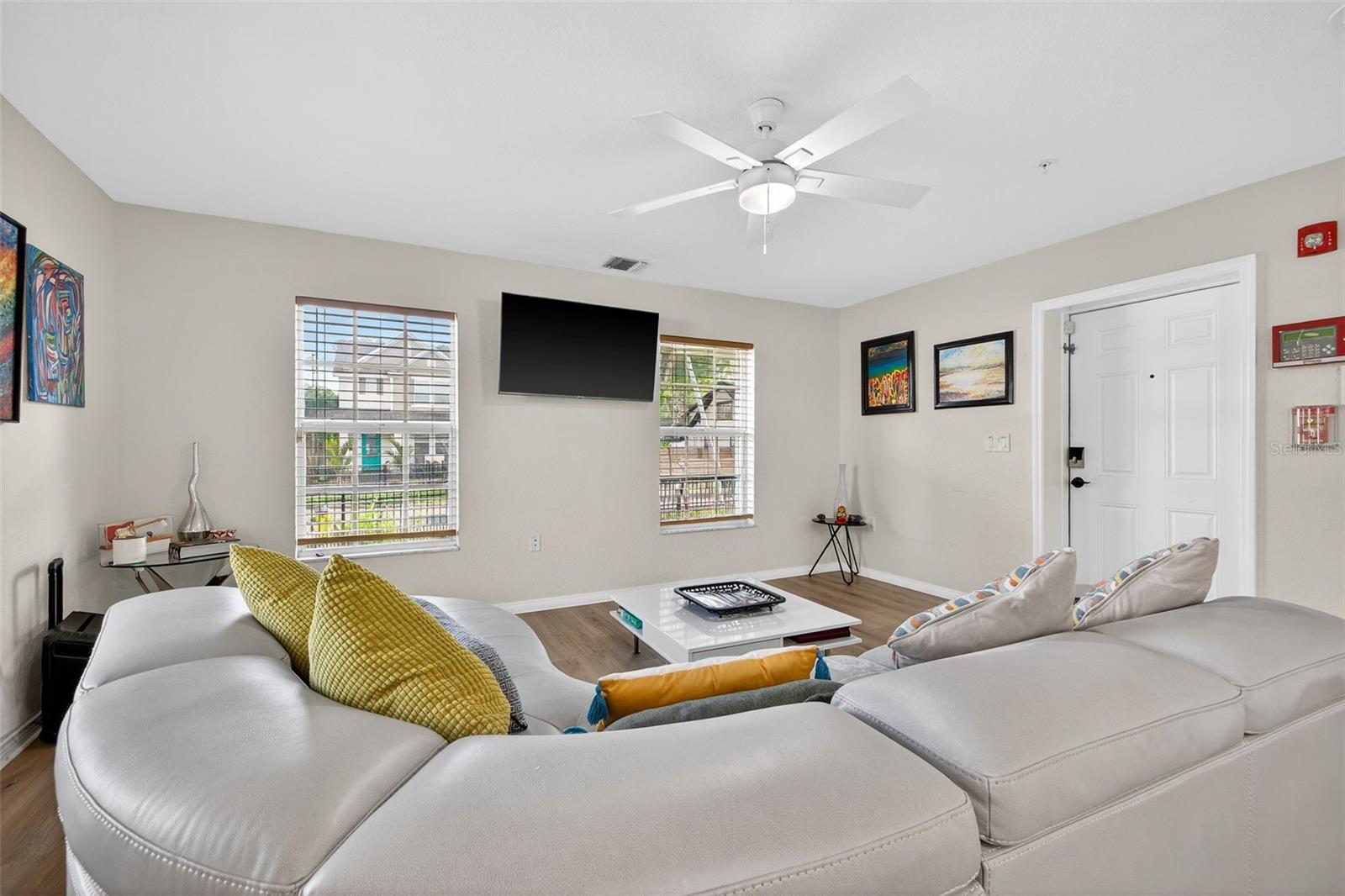 Image 5 of 23 For 2801 2nd Avenue S