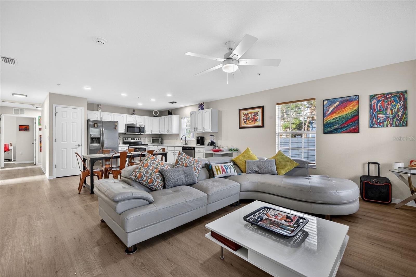 Image 6 of 23 For 2801 2nd Avenue S