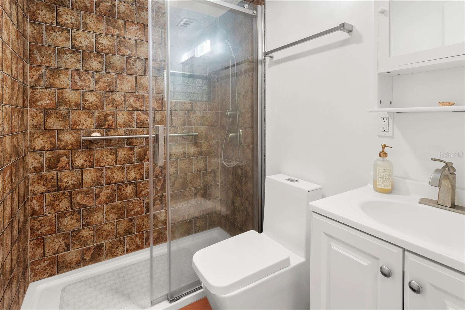 Image 17 of 31 For 4303 79th Street W