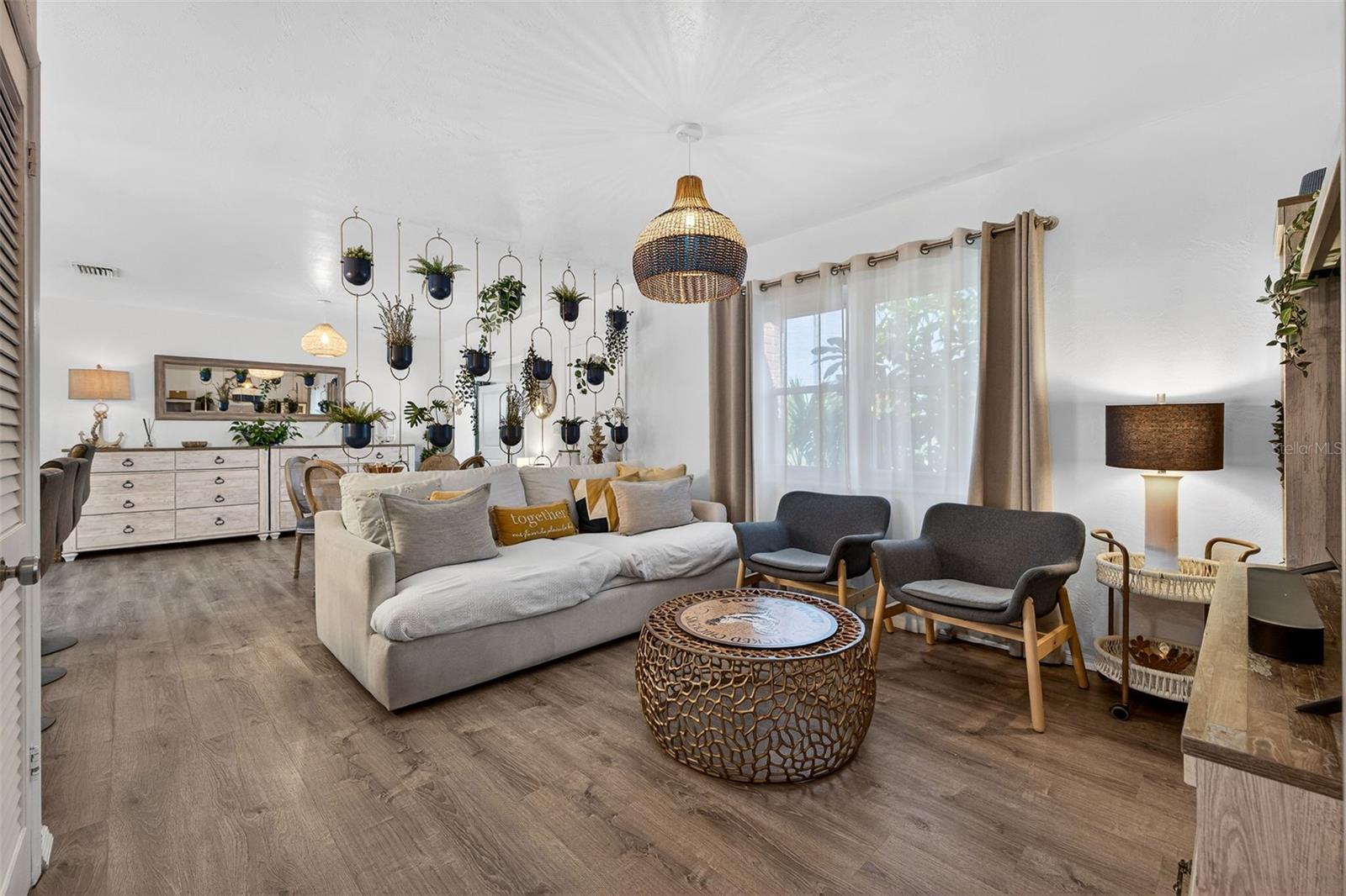 Image 3 of 45 For 1760 75th Avenue N