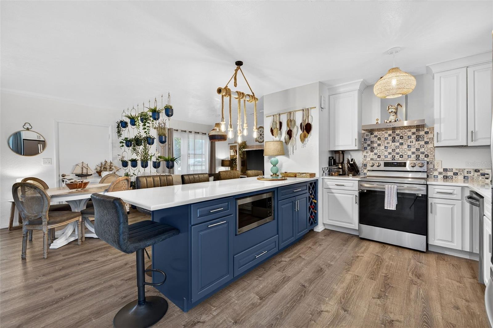 Image 7 of 45 For 1760 75th Avenue N