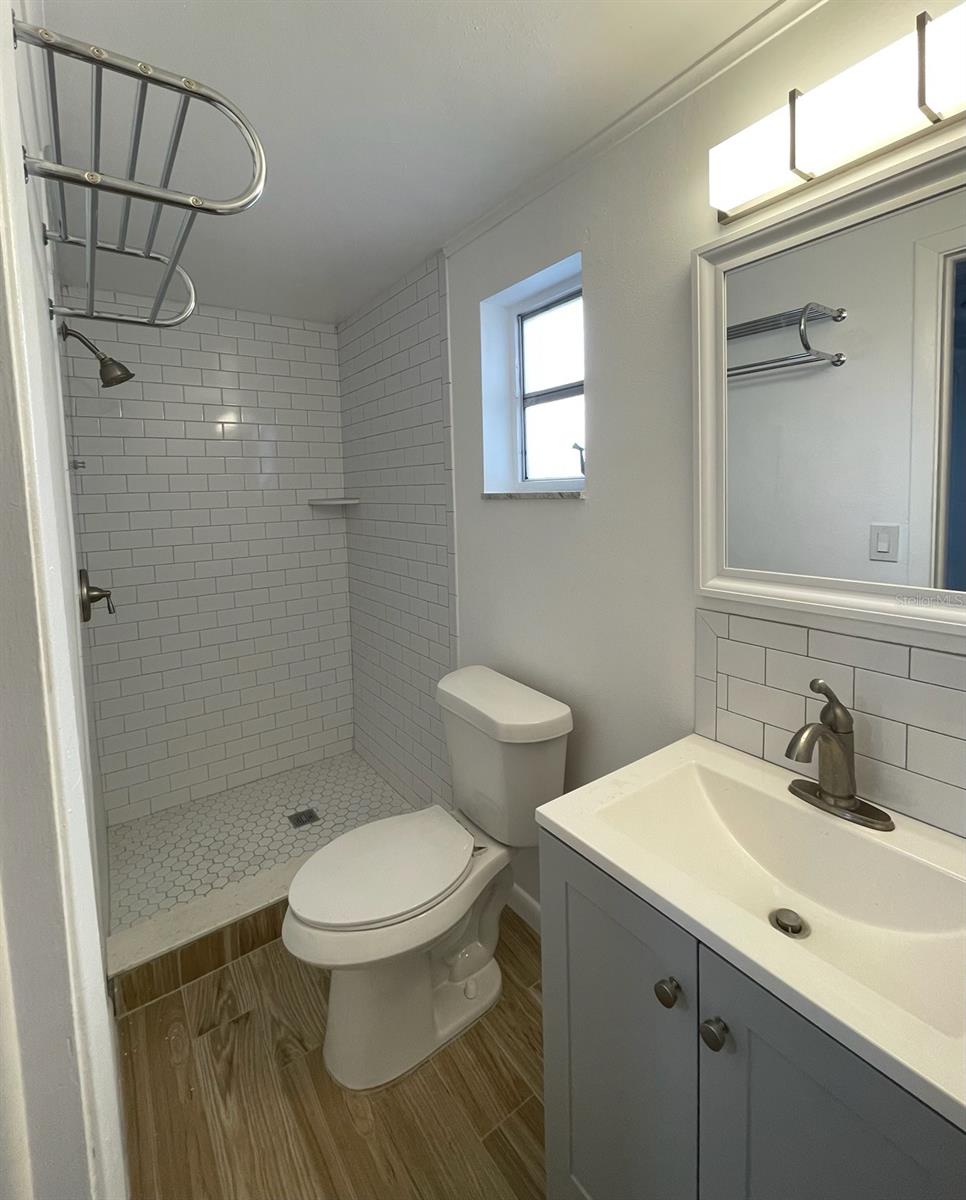 Image 20 of 38 For 2624 12th Street N 3