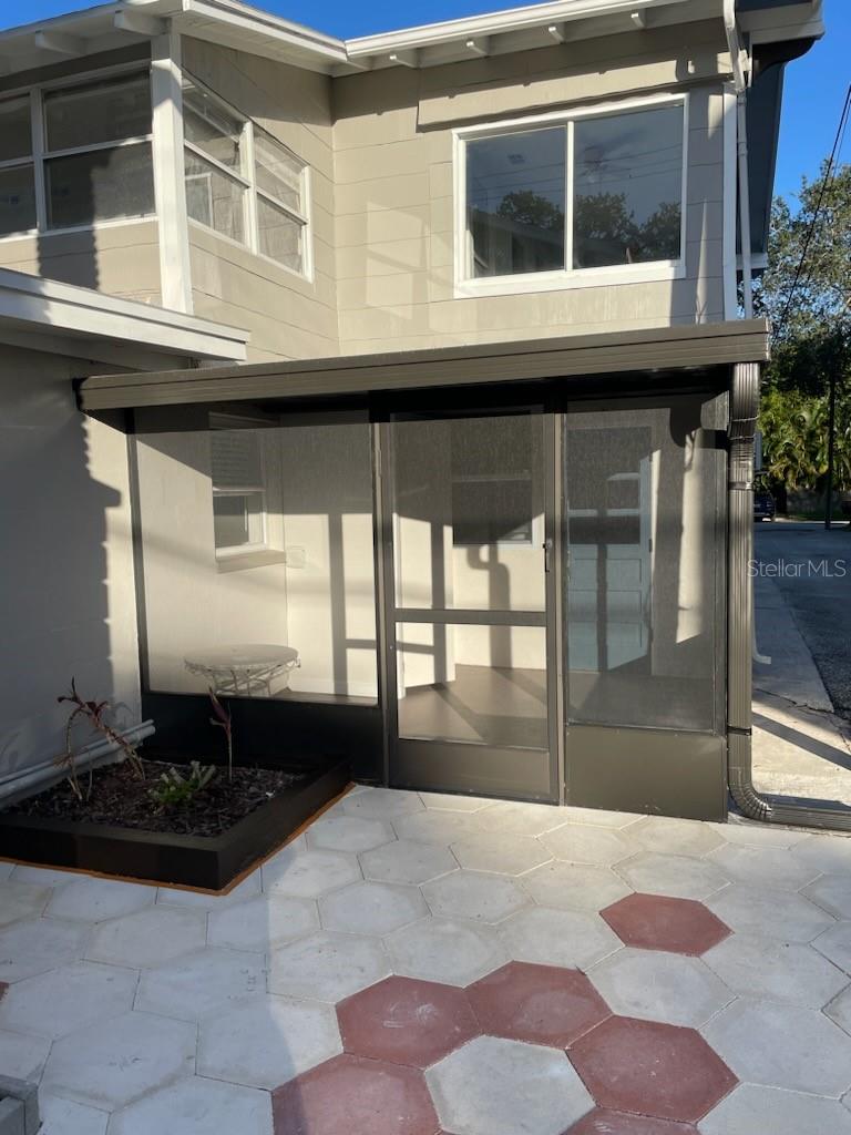 Image 24 of 38 For 2624 12th Street N 3