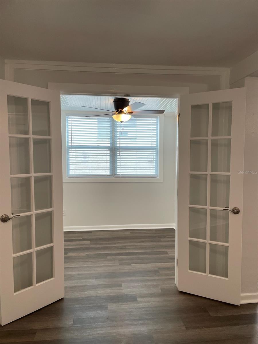 Image 9 of 38 For 2624 12th Street N 3