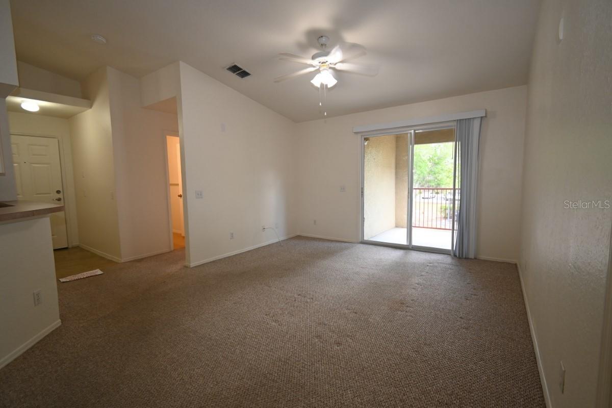 Image 6 of 36 For 36015 Deer Creek Drive 202