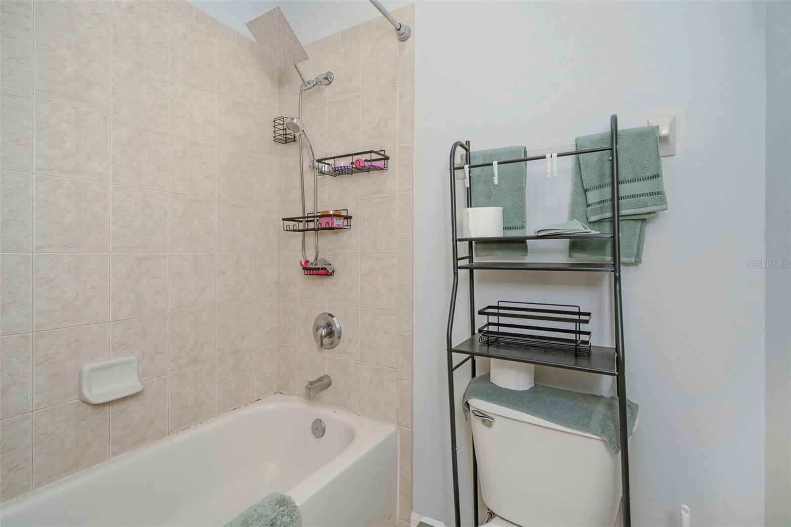 Image 17 of 43 For 6245 Desert Peace Avenue