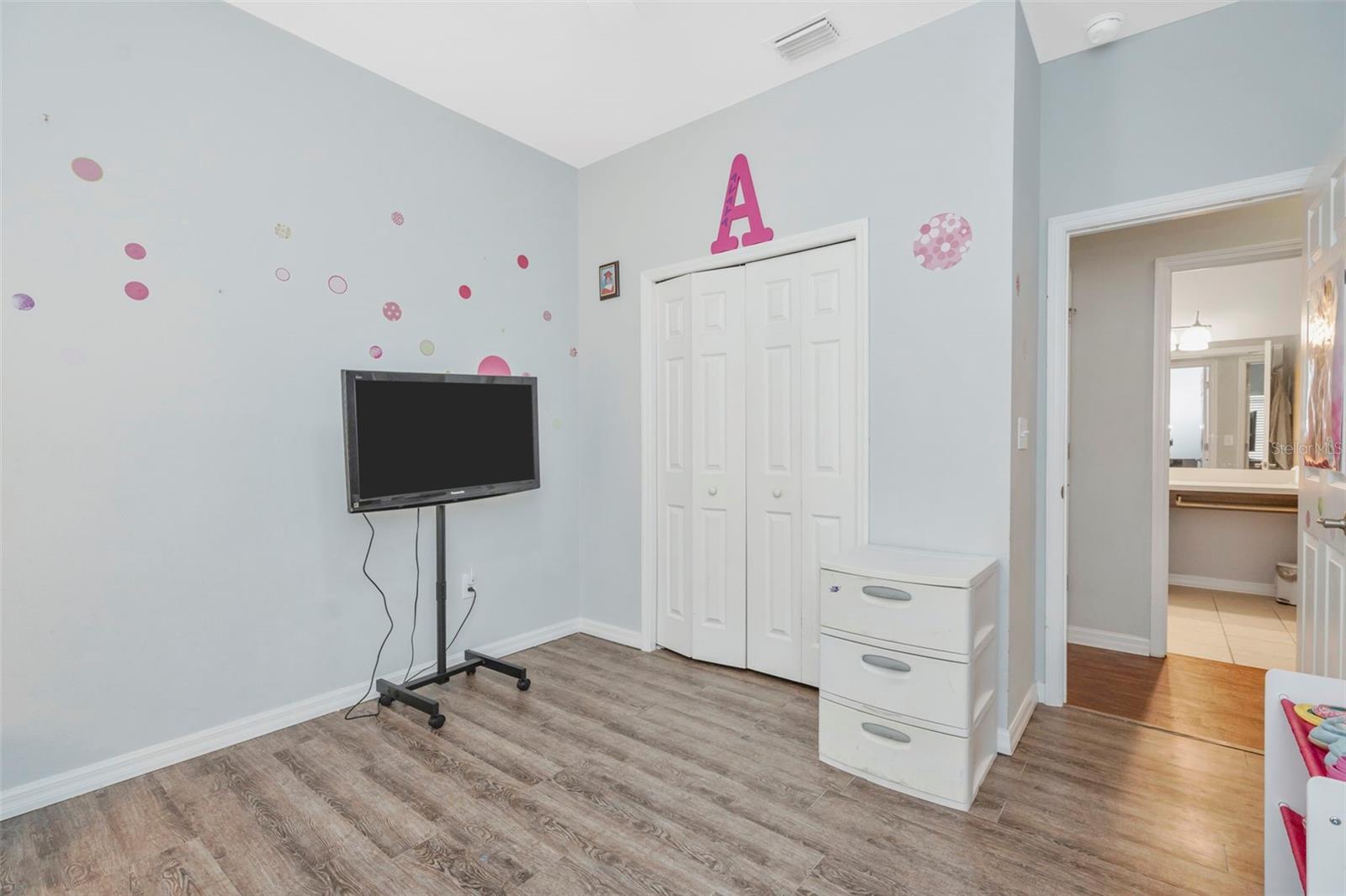 Image 19 of 43 For 6245 Desert Peace Avenue