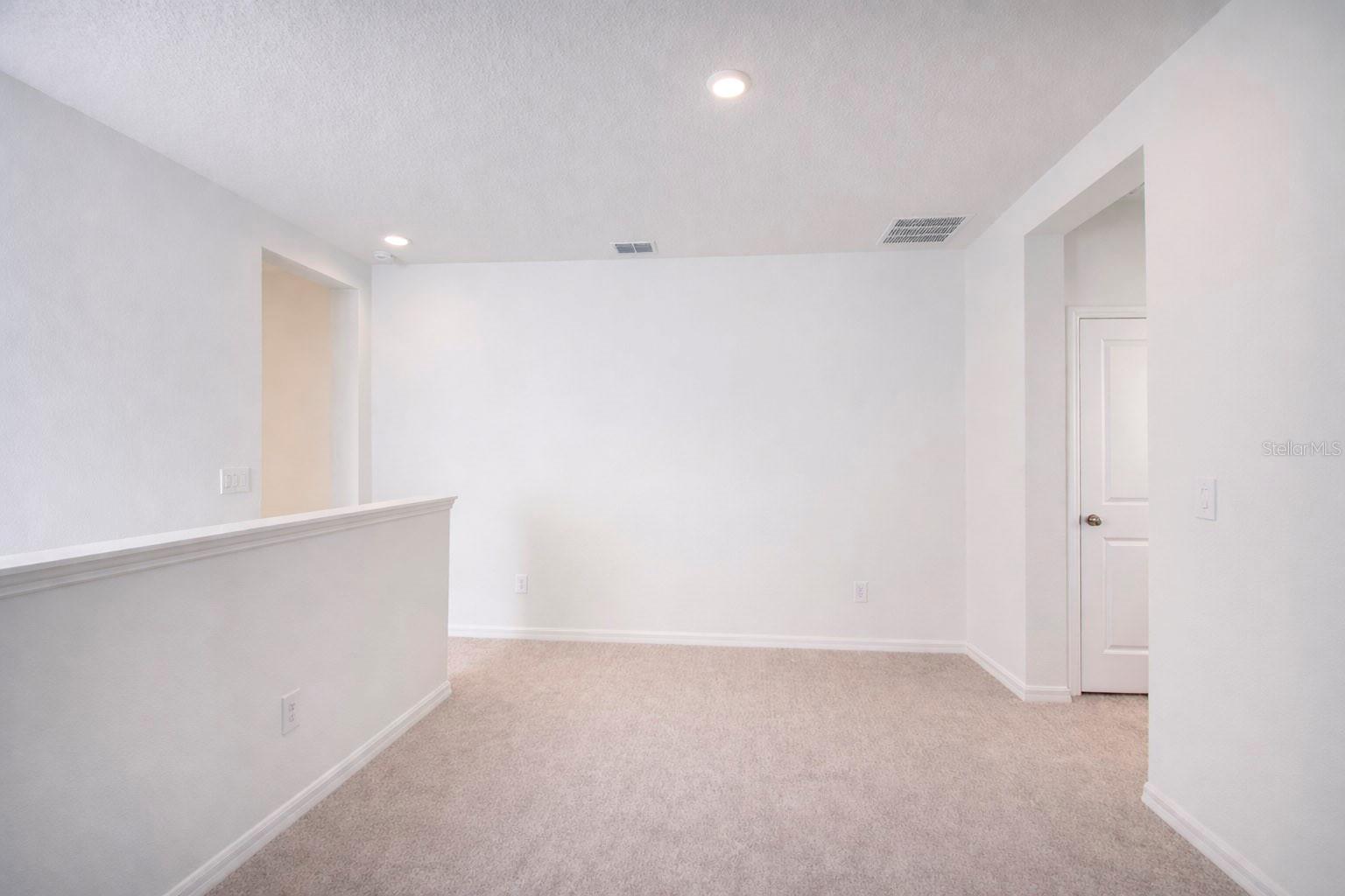 Image 18 of 49 For 3396 Lapis Lake Drive