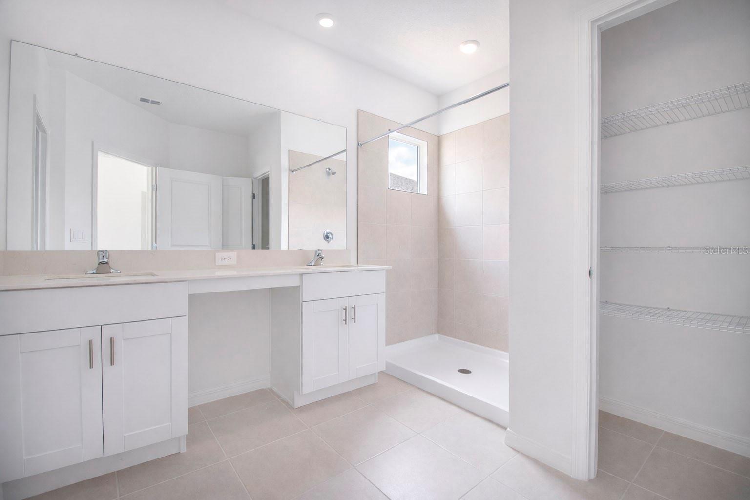 Image 22 of 49 For 3396 Lapis Lake Drive