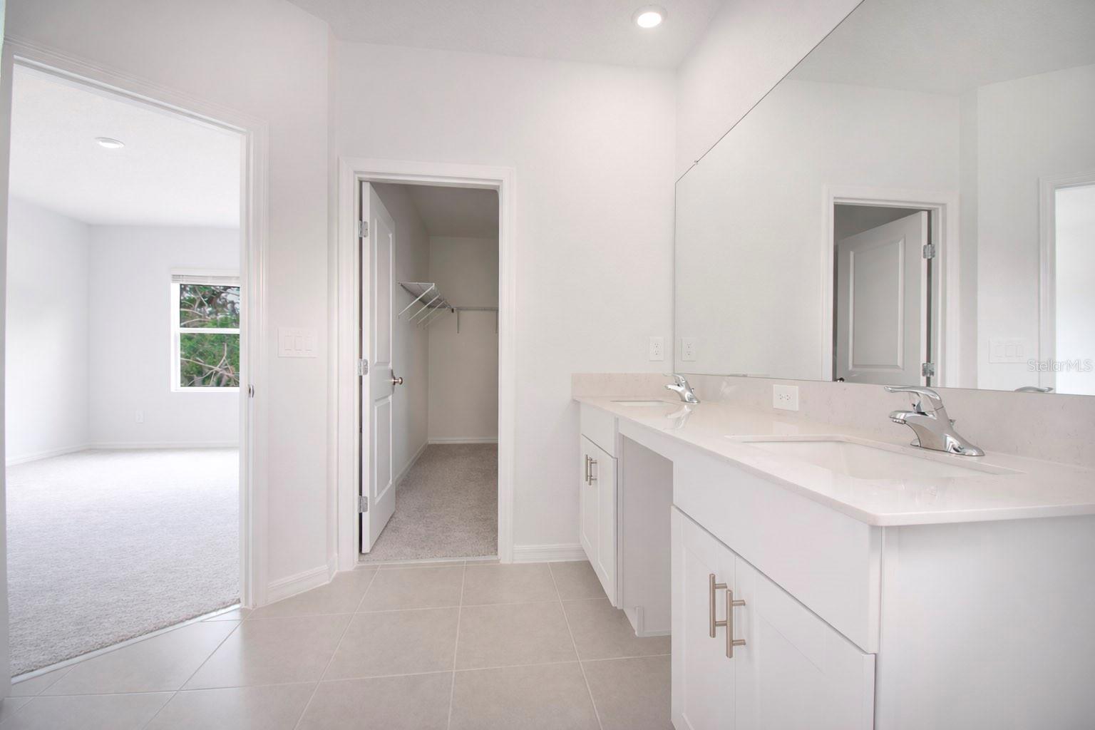 Image 24 of 49 For 3396 Lapis Lake Drive