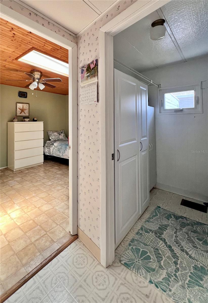 Image 39 of 78 For 1100 Belcher Road S 260