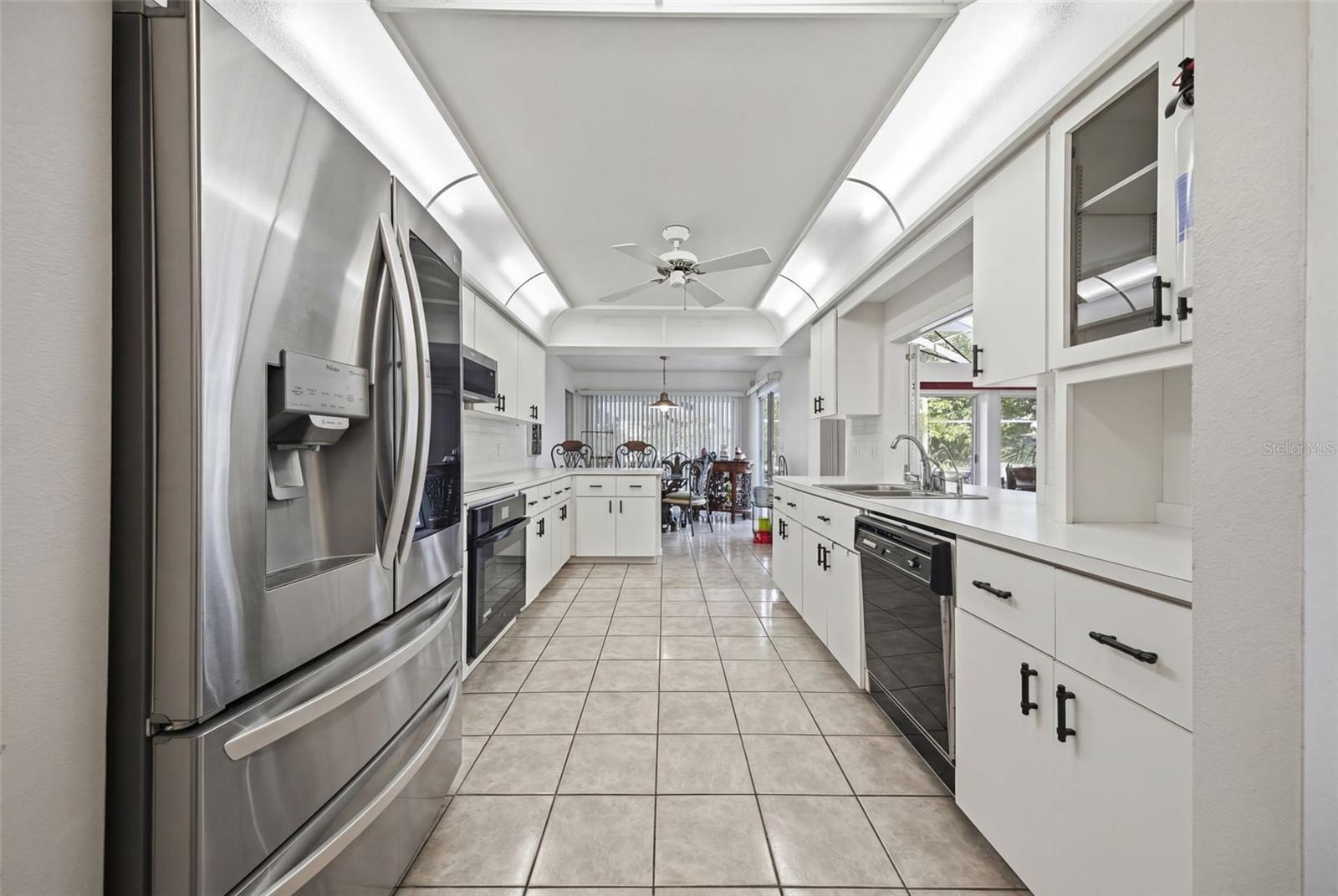 Image 8 of 29 For 13640 Morning Court