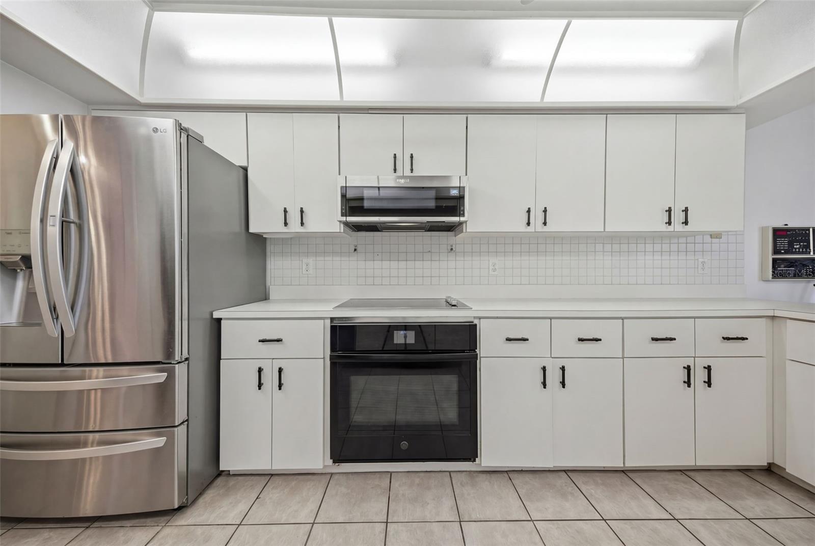 Image 9 of 29 For 13640 Morning Court