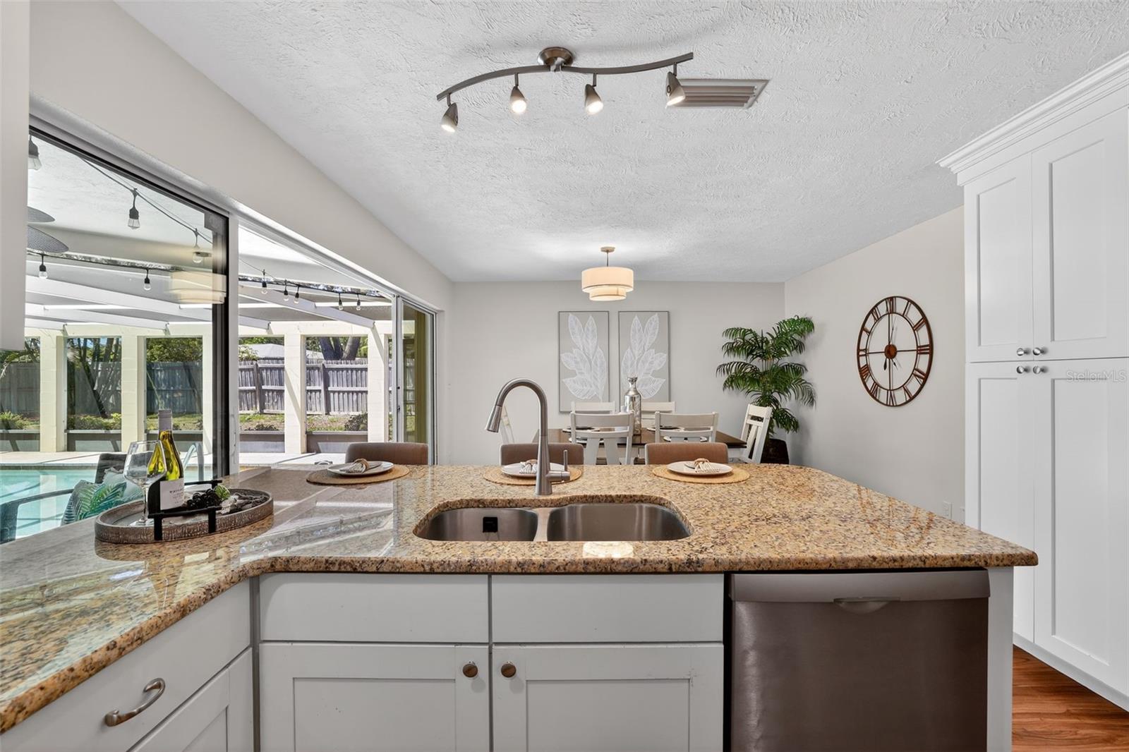 Image 13 of 37 For 1200 Eden Isle Boulevard Ne