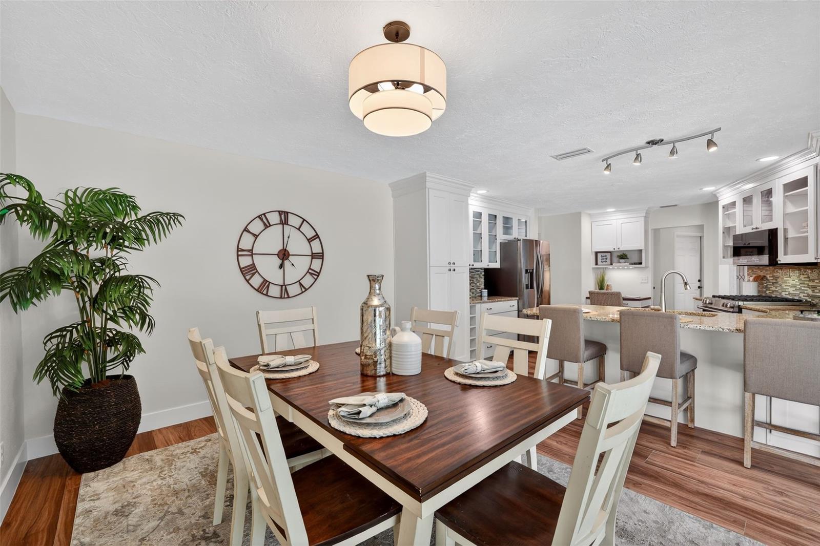 Image 19 of 37 For 1200 Eden Isle Boulevard Ne