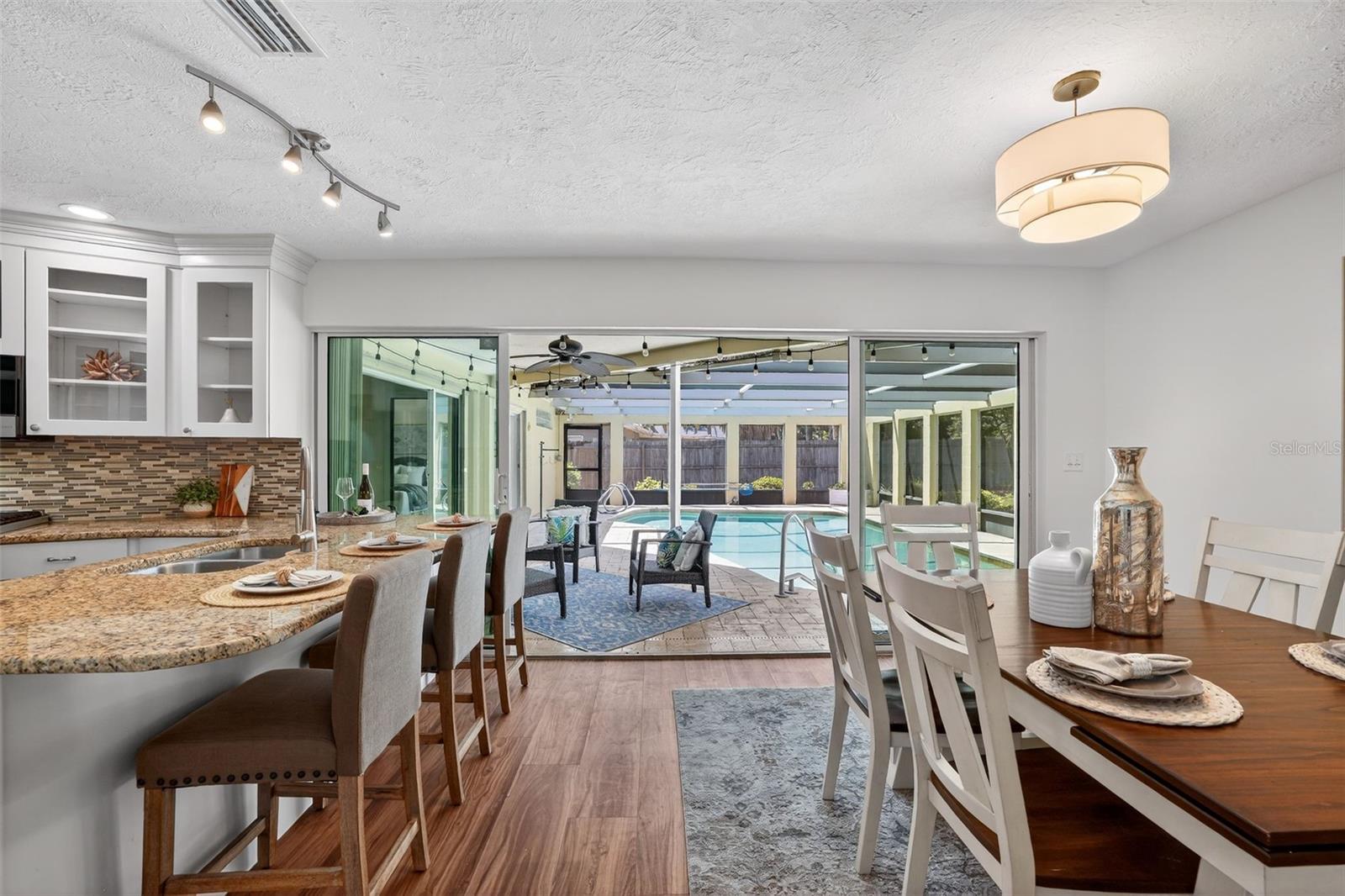 Image 20 of 37 For 1200 Eden Isle Boulevard Ne