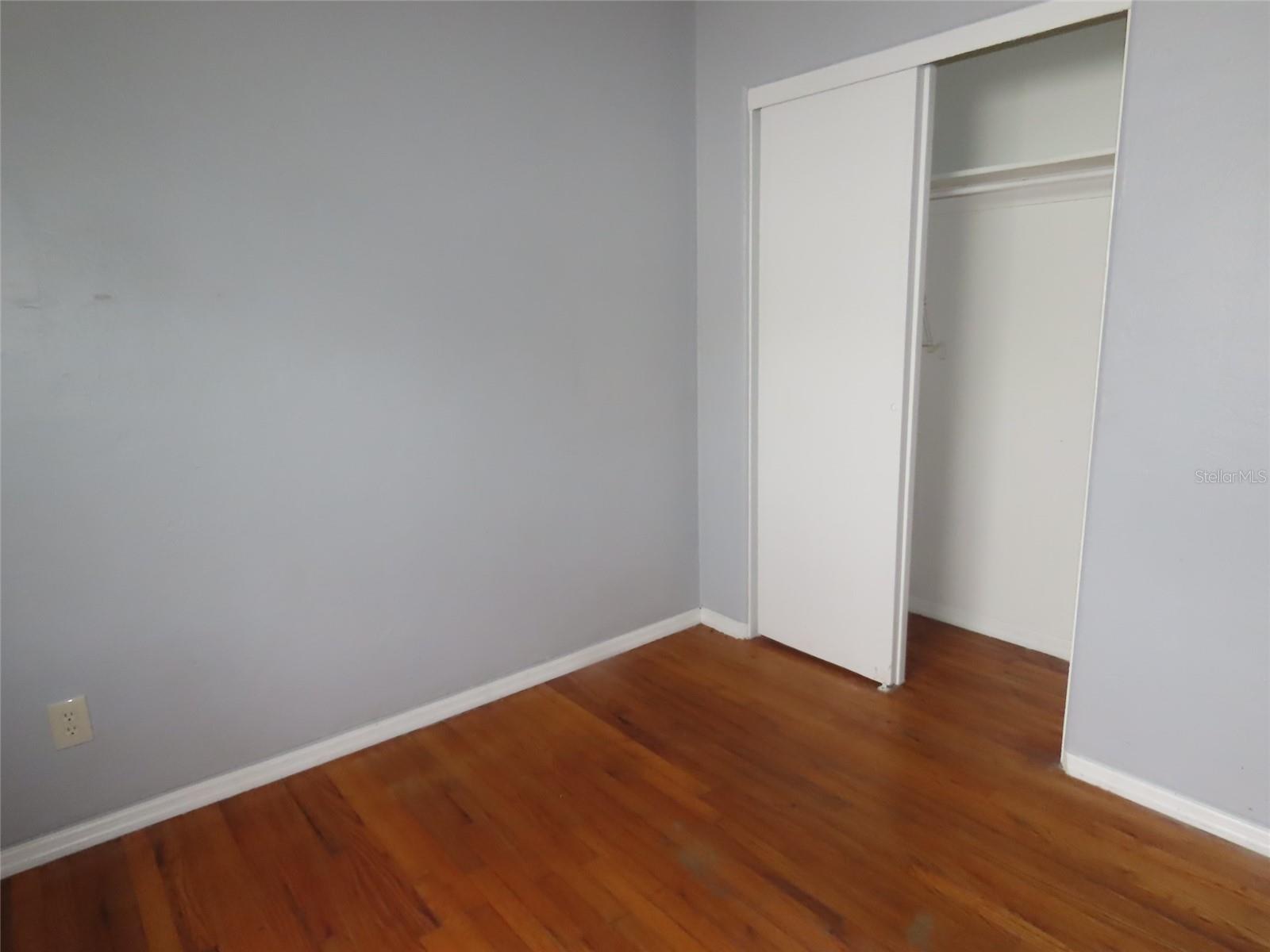 Image 9 of 19 For 5211 Jersey Avenue S