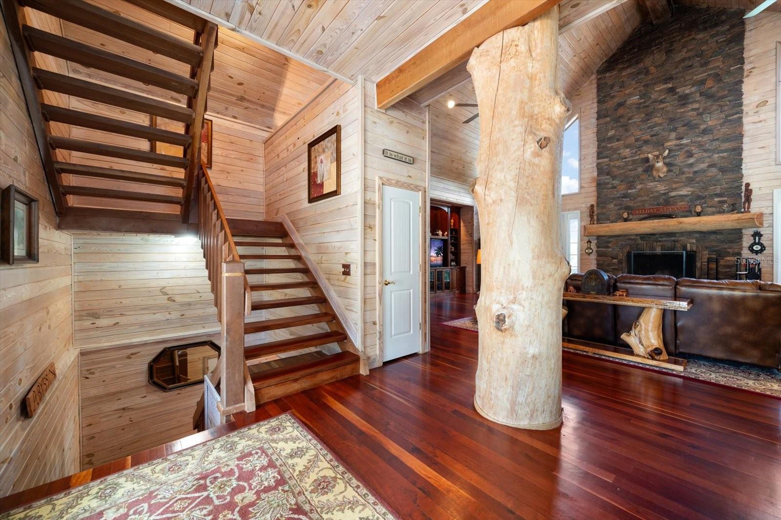 Listing photo id 21 for 7650 Whippoorwill Terrace