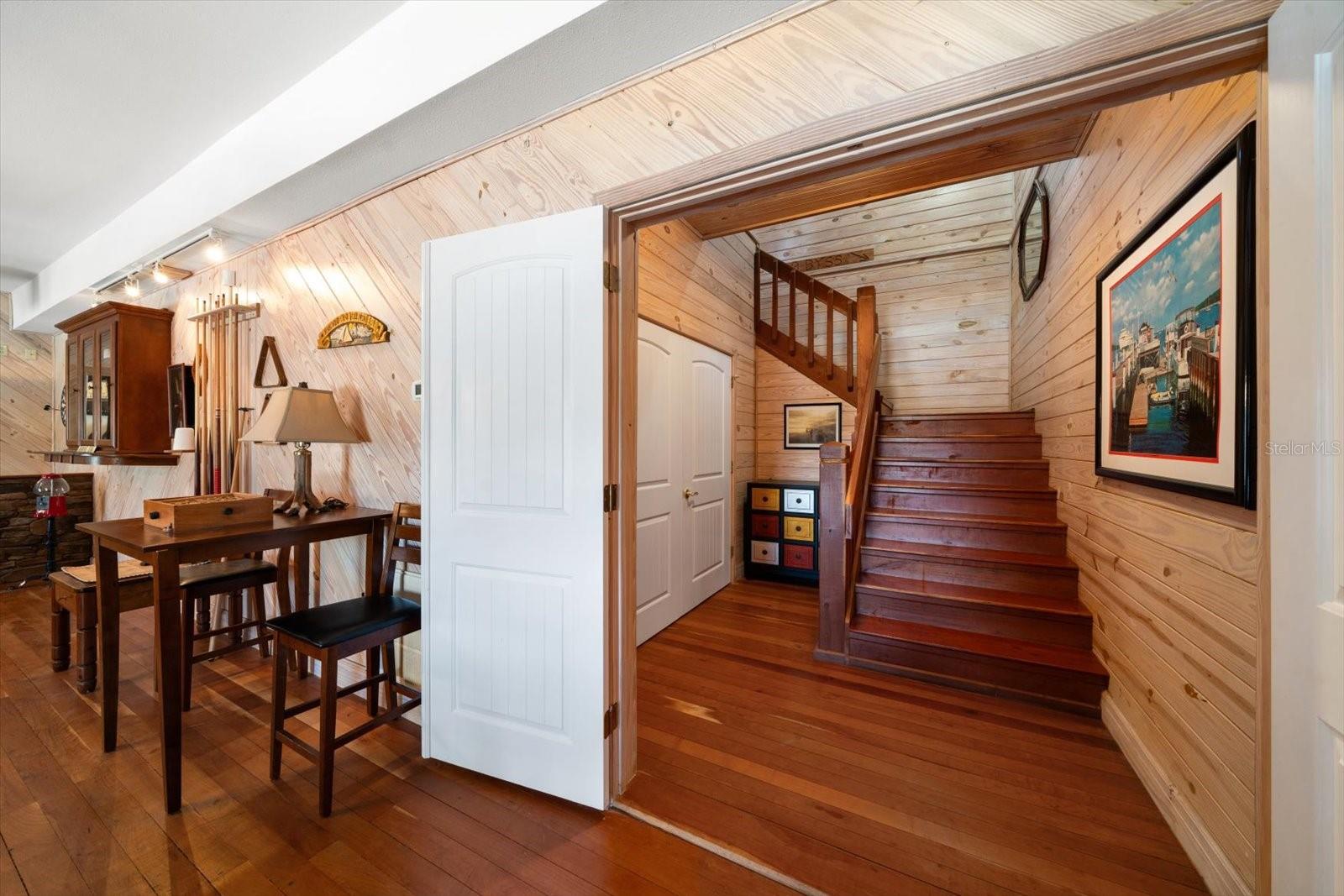 Listing photo id 26 for 7650 Whippoorwill Terrace