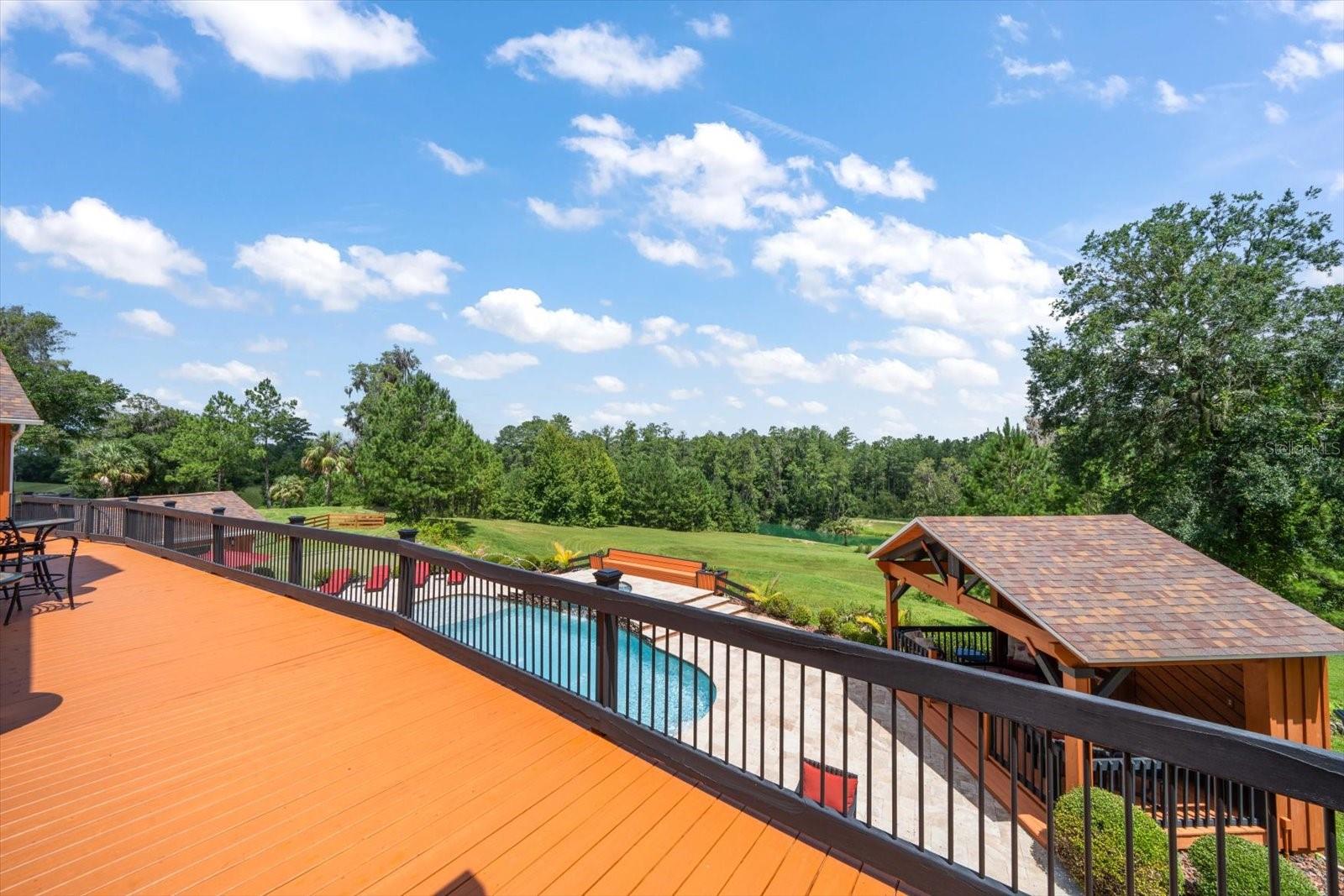 Listing photo id 29 for 7650 Whippoorwill Terrace