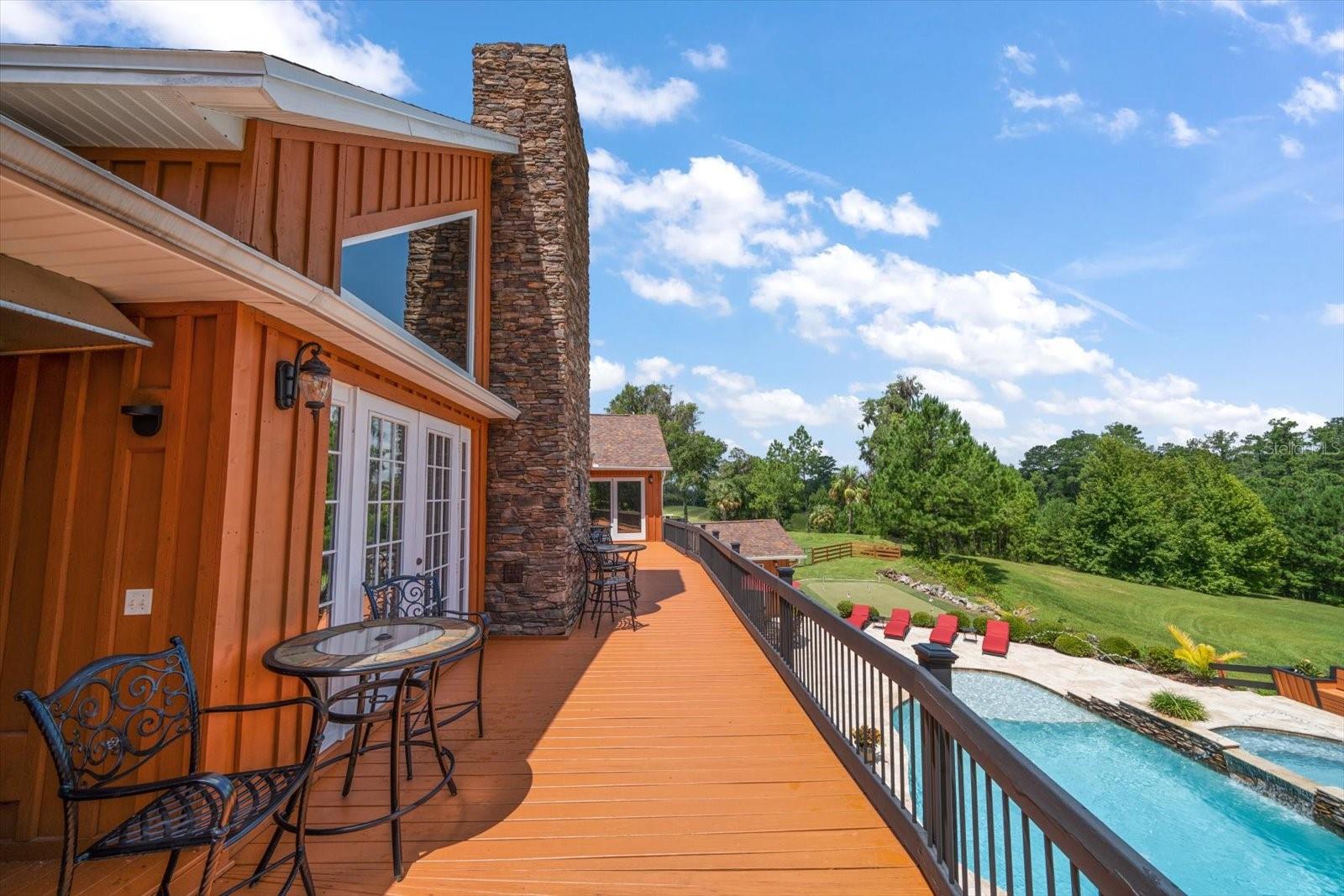 Listing photo id 30 for 7650 Whippoorwill Terrace