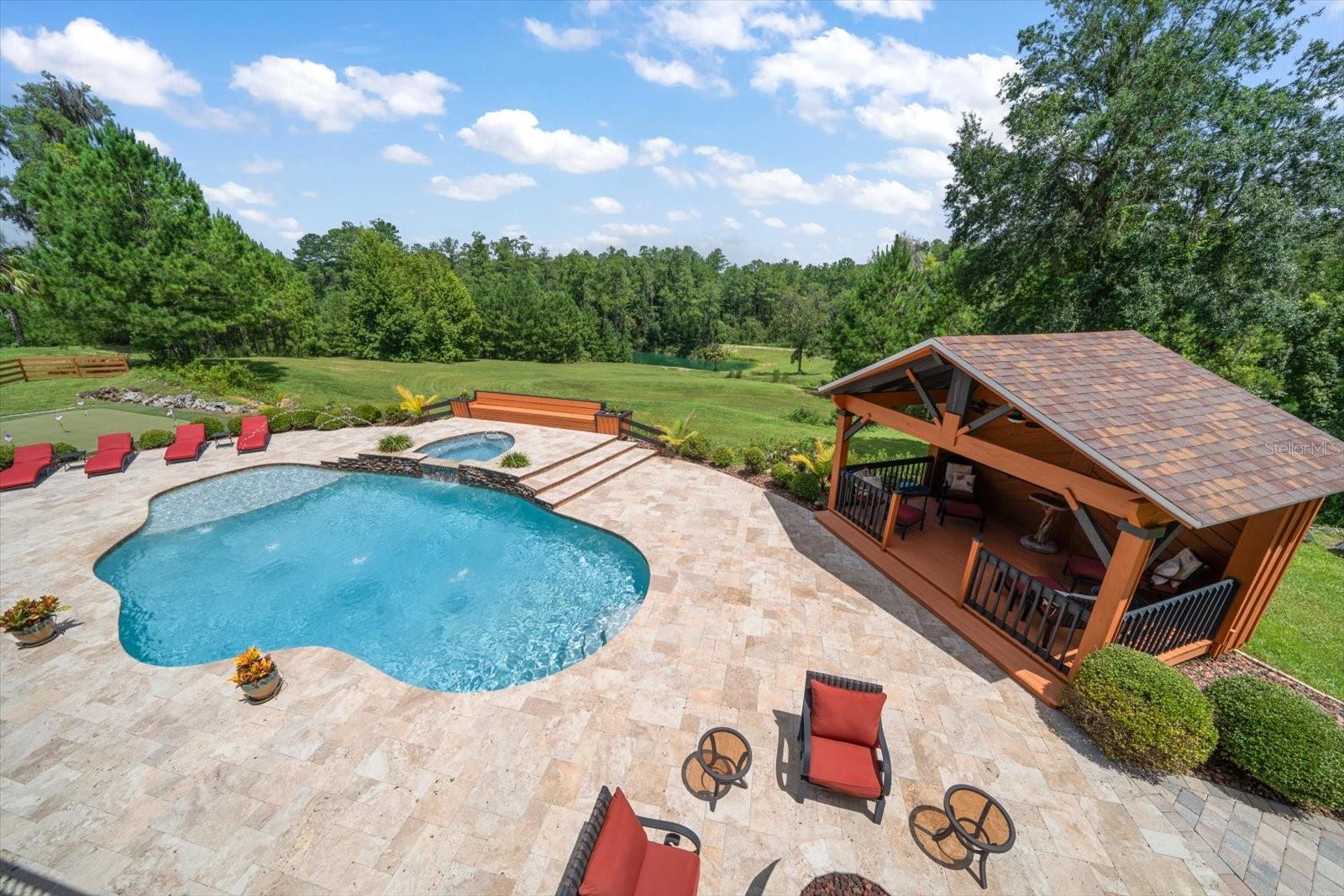 Listing photo id 31 for 7650 Whippoorwill Terrace