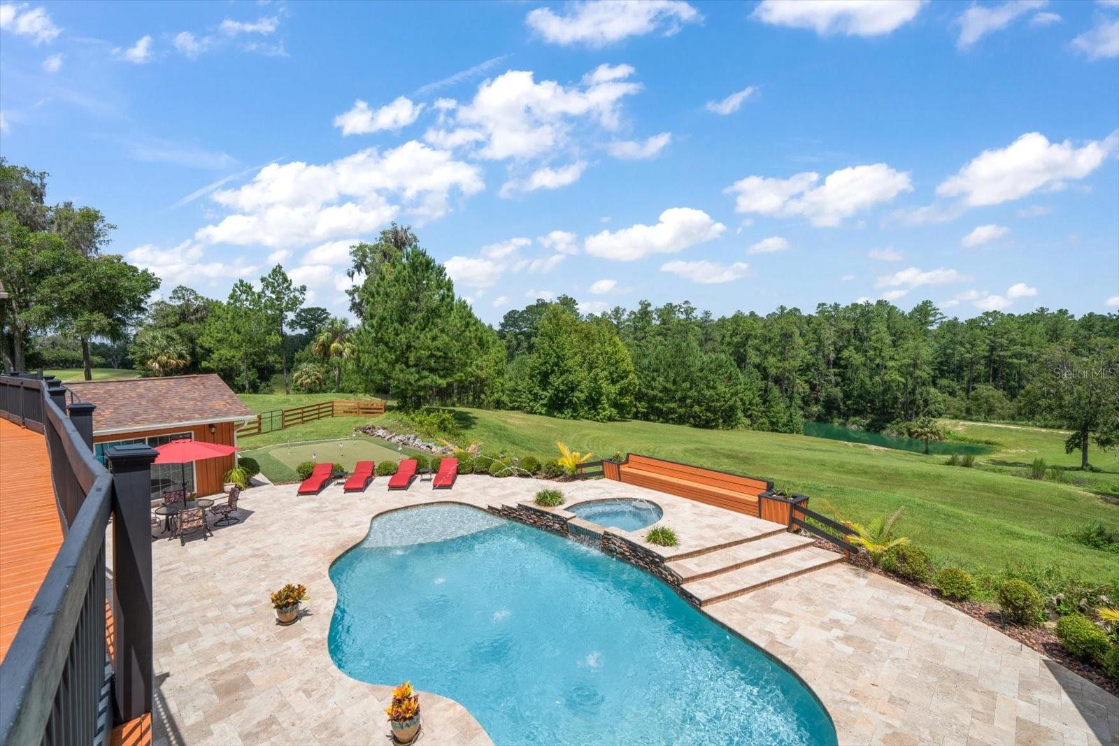 Listing photo id 32 for 7650 Whippoorwill Terrace