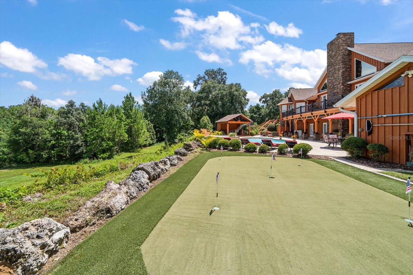 Listing photo id 36 for 7650 Whippoorwill Terrace